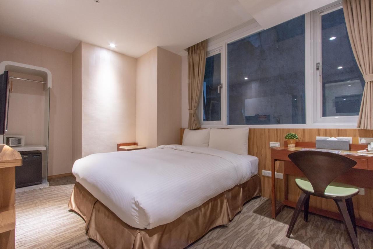 Muzik Hotel - Ximending Xining Branch Taipei Exterior photo