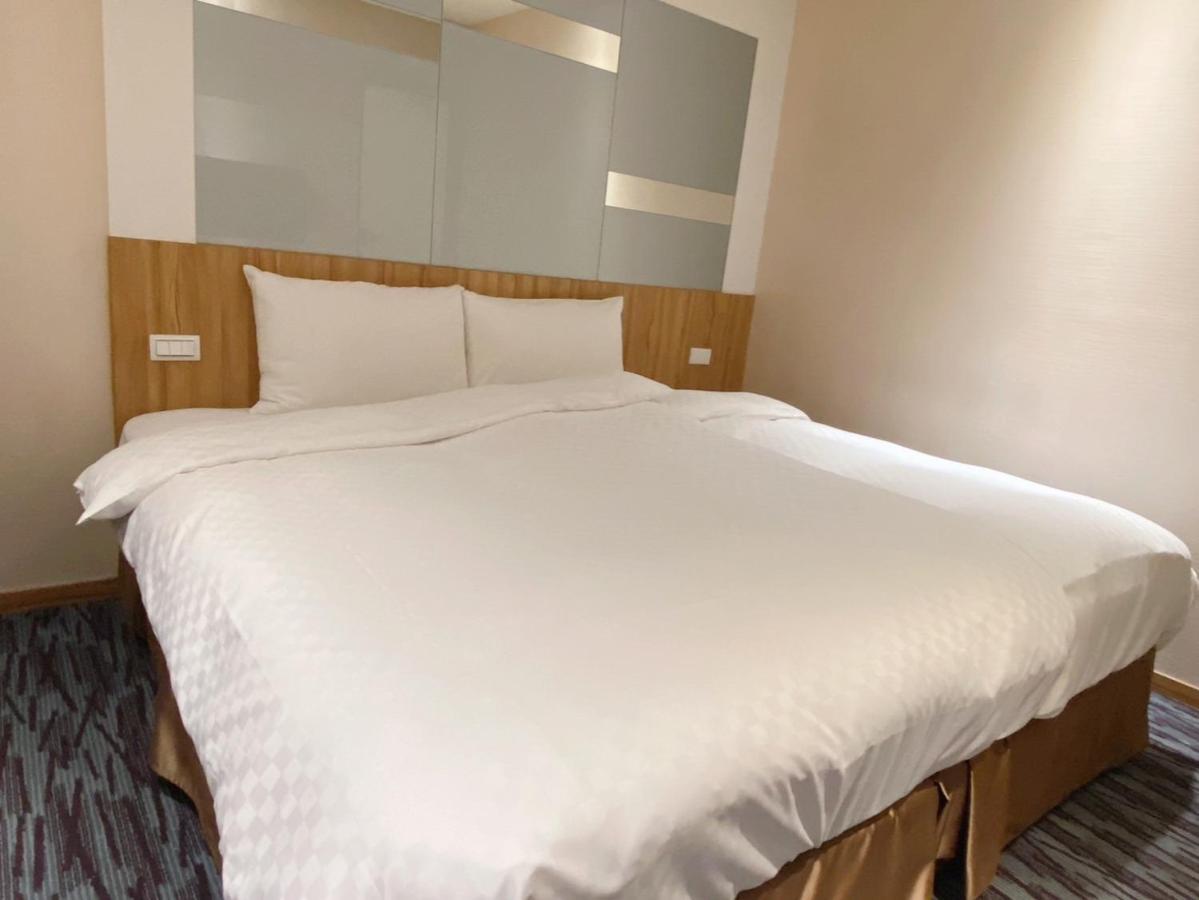 Muzik Hotel - Ximending Xining Branch Taipei Exterior photo