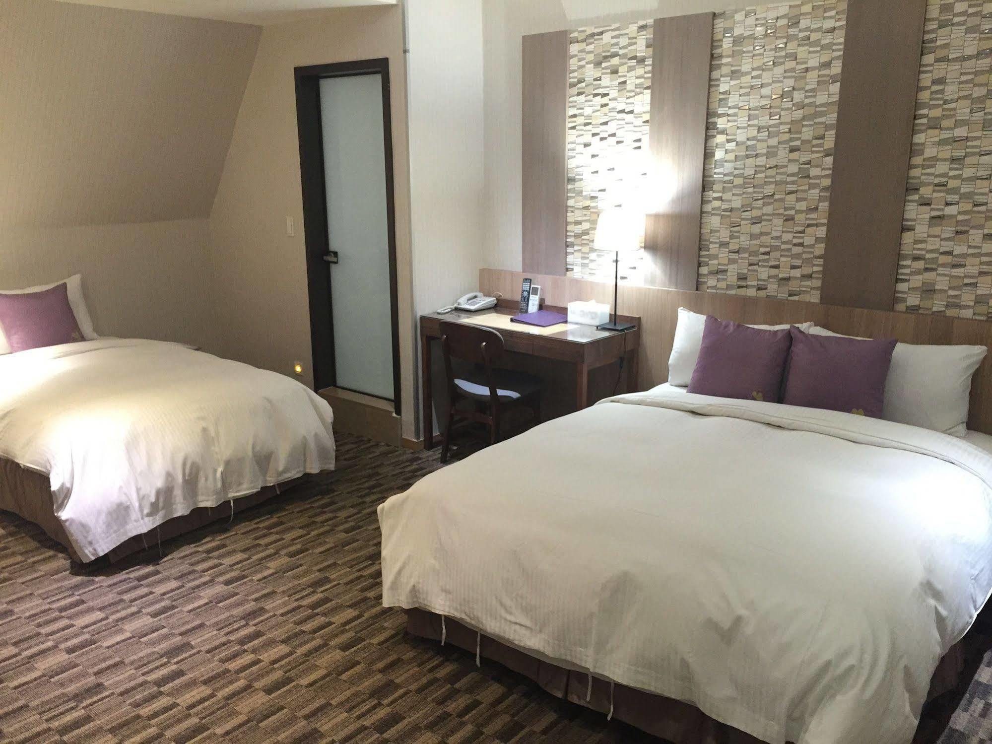 Muzik Hotel - Ximending Xining Branch Taipei Exterior photo